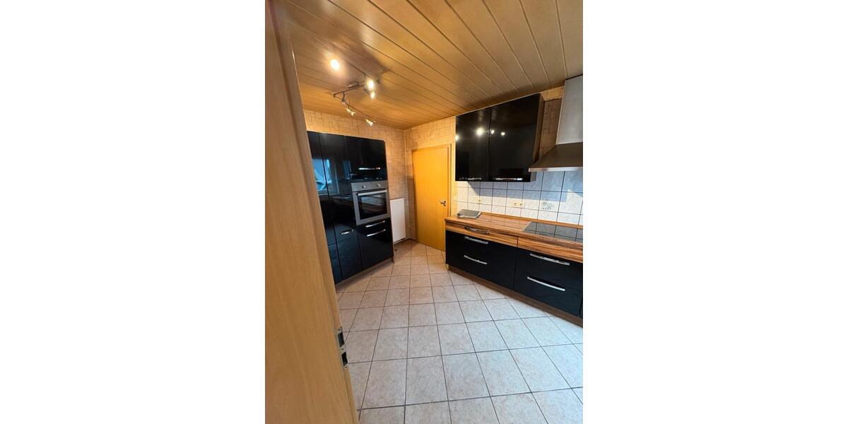 Einfamilienhaus Balve - 4 Zimmer, 120 m&sup2;, 320.000&euro; | Angebot:26537687