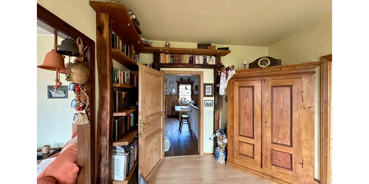 Einfamilienhaus Halver - 8 Zimmer, 340 m&sup2;, 380.000&euro; | Angebot:26019734