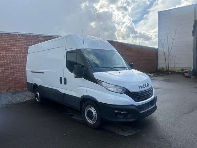 IVECO Daily 76.000 km 20.400 &euro; Gummersbach 51643
