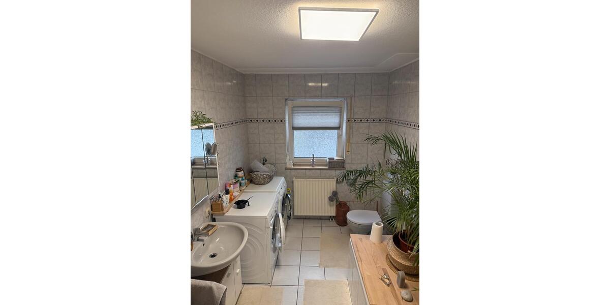 Etagenwohnung Bergneustadt - 3 Zimmer, 81 m&sup2;, 750&euro; | Angebot:25967562