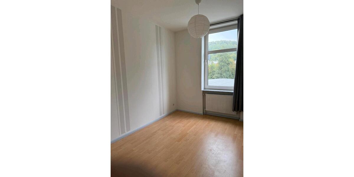 Etagenwohnung Lüdenscheid Brügge - 3 Zimmer, 85 m&sup2;, 750&euro; | Angebot:26163212
