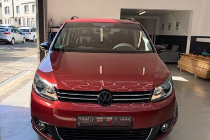 VW Touran 156.000 km 9.999 &euro; Lüdenscheid 58513