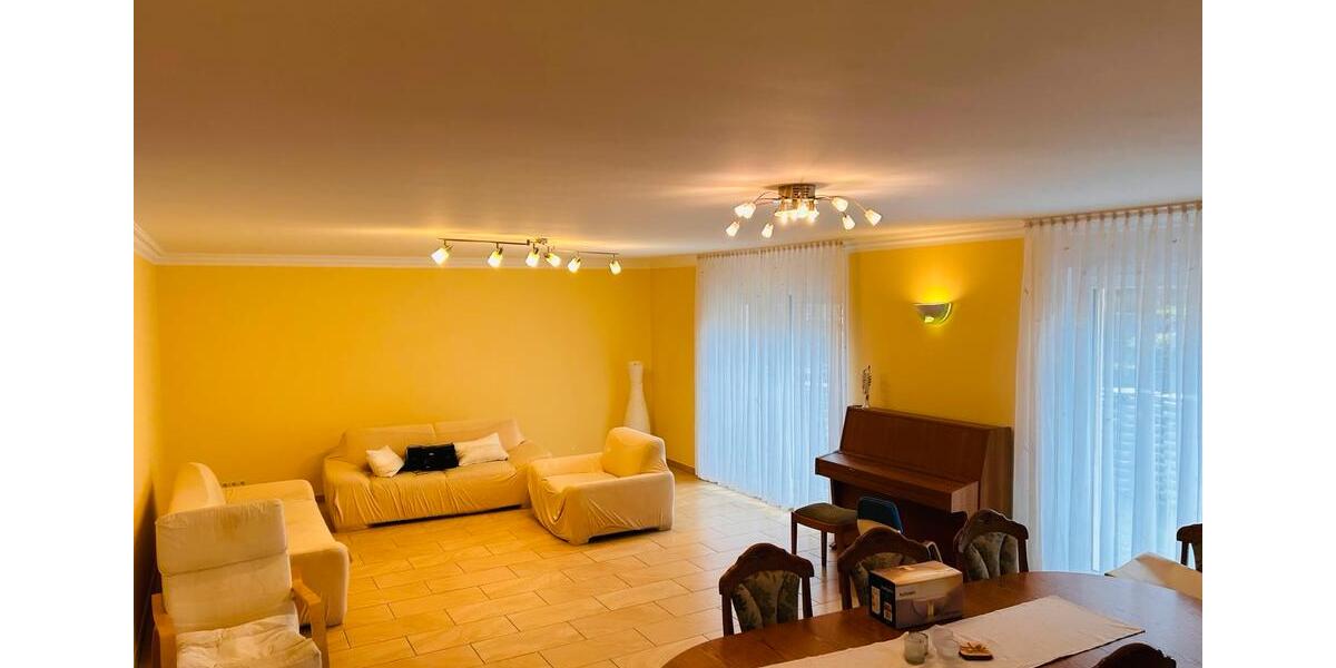 Erdgeschoßwohnung Gummersbach Berstig Süd - 3 Zimmer, 110 m&sup2;, 1.100&euro; | Angebot:25650048