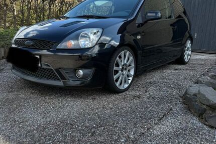 Ford Fiesta 197.000 km 6.500 &euro; Meinerzhagen 58540