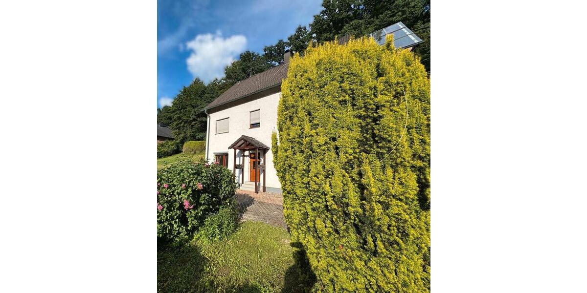 Einfamilienhaus Gummersbach Hepel - 10 Zimmer, 247 m&sup2;, 499.000&euro; | Angebot:26223471