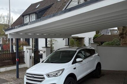 Ford Kuga 92.000 km 14.900 &euro; Ennepetal 58256