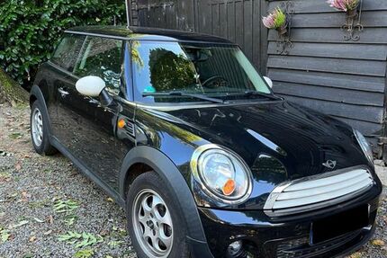 Mini ONE 130.000 km 3.175 &euro; Halver 58553