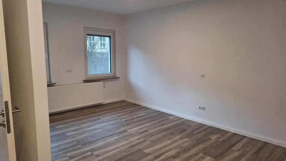 Etagenwohnung Hagen - 1 Zimmer, 28 m&sup2;, 400&euro; | Angebot:25906230