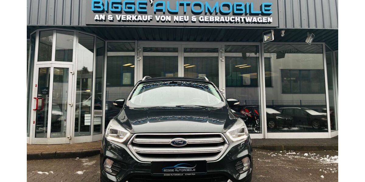 Ford Kuga 156.000 km 12.900 &euro; Olpe 57462