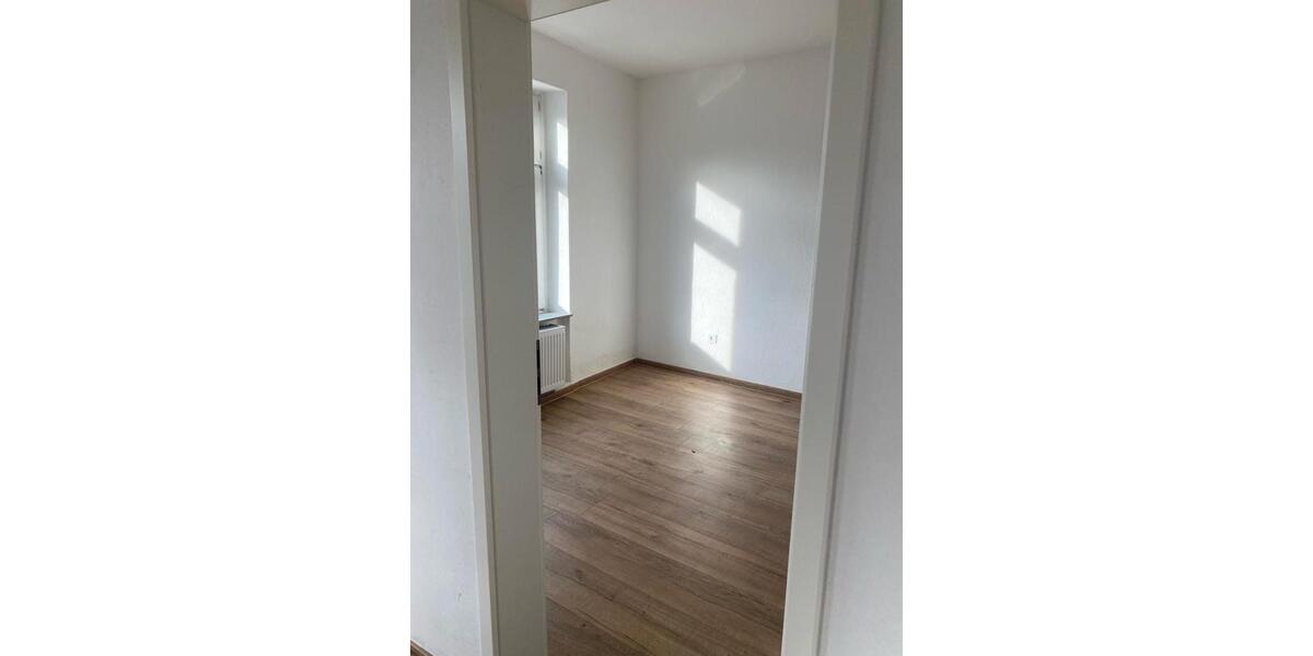 Etagenwohnung Lüdenscheid Staberg - 3 Zimmer, 76 m&sup2;, 650&euro; | Angebot:27602079
