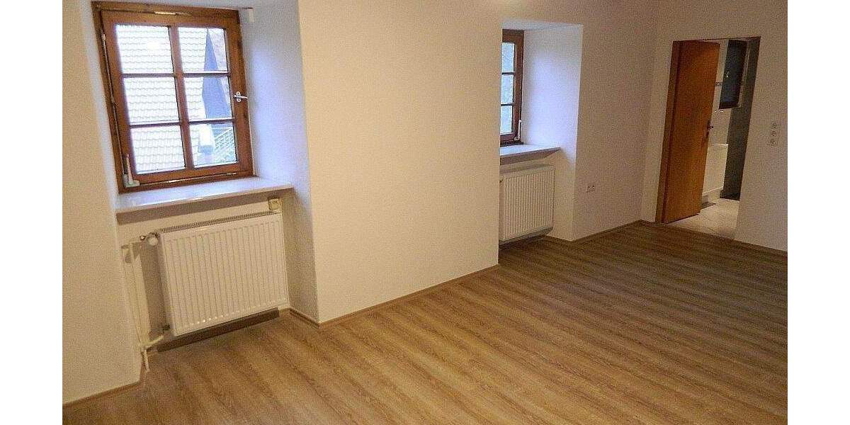 Etagenwohnung Lüdenscheid Brüninghausen - 4 Zimmer, 97 m&sup2;, 500&euro; | Angebot:25697792