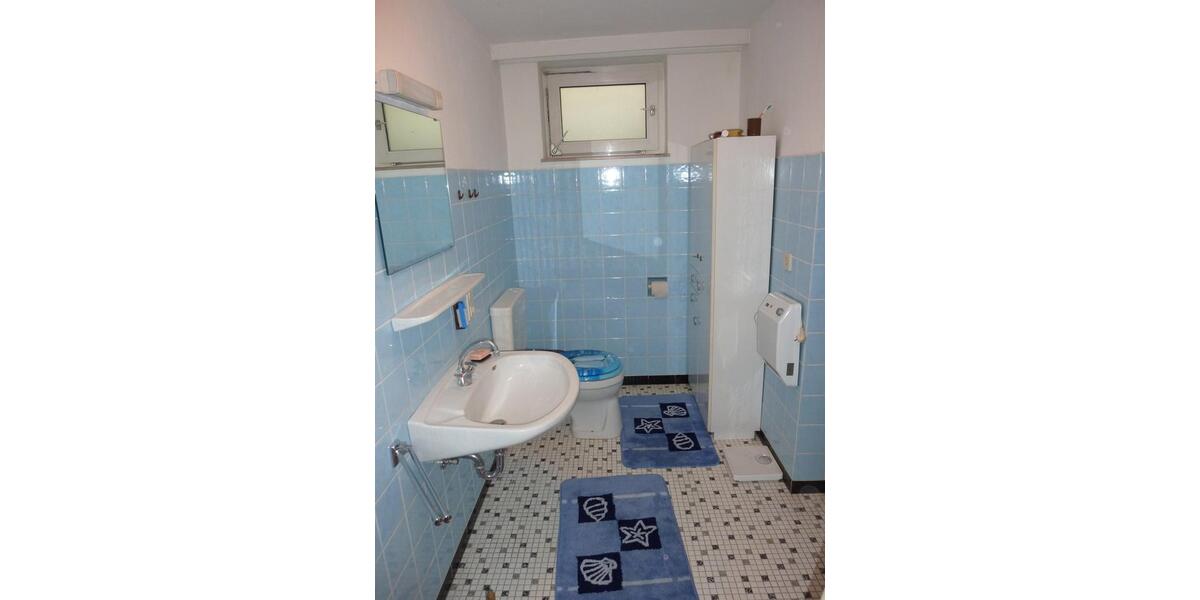 Mehrfamilienhaus, Wohnhaus Reichshof - 8 Zimmer, 206 m&sup2;, 495.000&euro; | Angebot:25436764