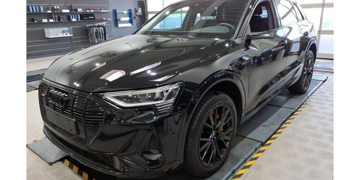 Audi e-tron 31.451 km 35.265 &euro; Hagen 58091