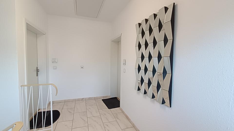 Dachgeschoßwohnung Lüdenscheid Othlinghausen - 2.5 Zimmer, 70 m&sup2;, 730&euro; | Angebot:26091592