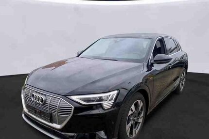 Audi e-tron 67.856 km 30.949 &euro; Hagen 58091