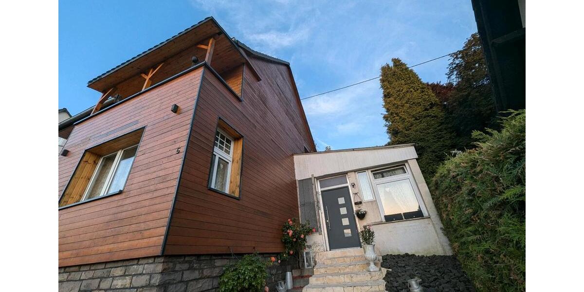 Einfamilienhaus Gummersbach - 6 Zimmer, 147 m&sup2;, 389.000&euro; | Angebot:16431598