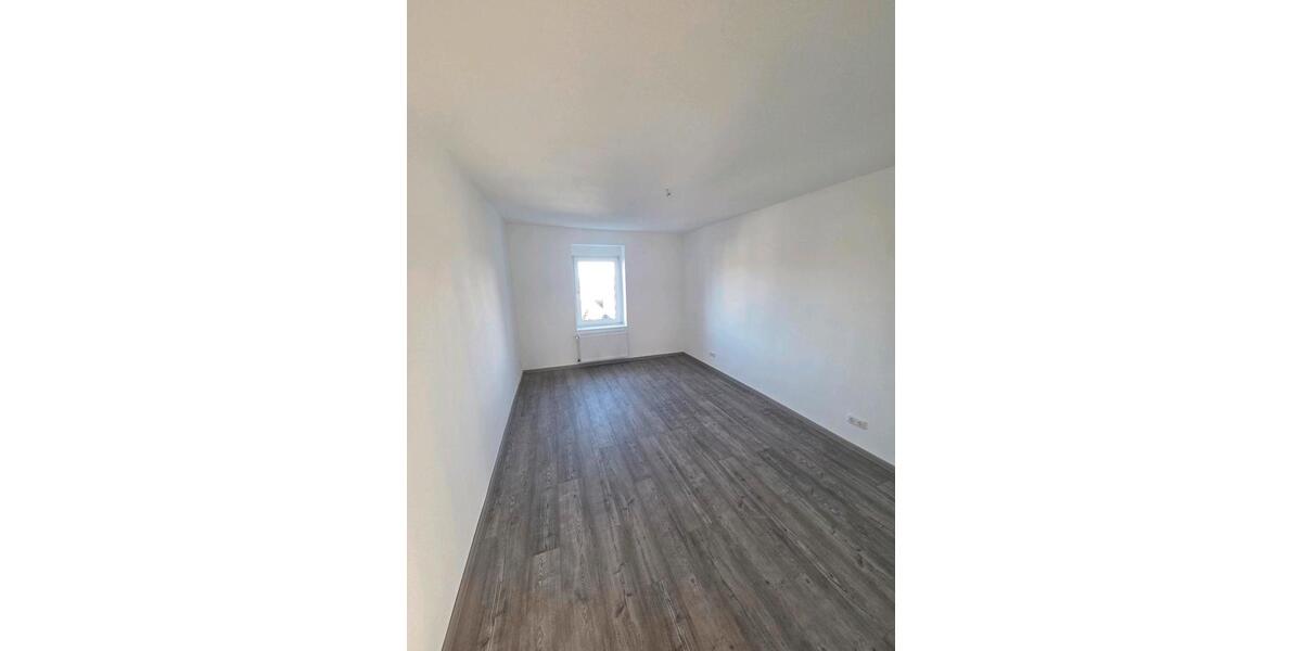 Etagenwohnung Lüdenscheid Staberg - 2 Zimmer, 65 m&sup2;, 520&euro; | Angebot:24866913