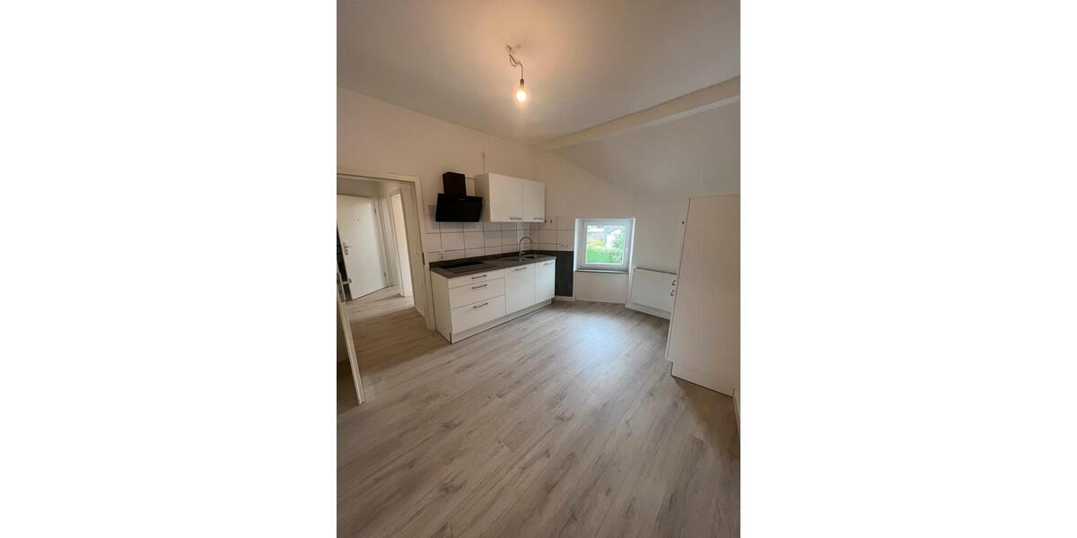 Dachgeschoßwohnung Hagen Dahl - 4 Zimmer, 90 m&sup2;, 950&euro; | Angebot:26356830