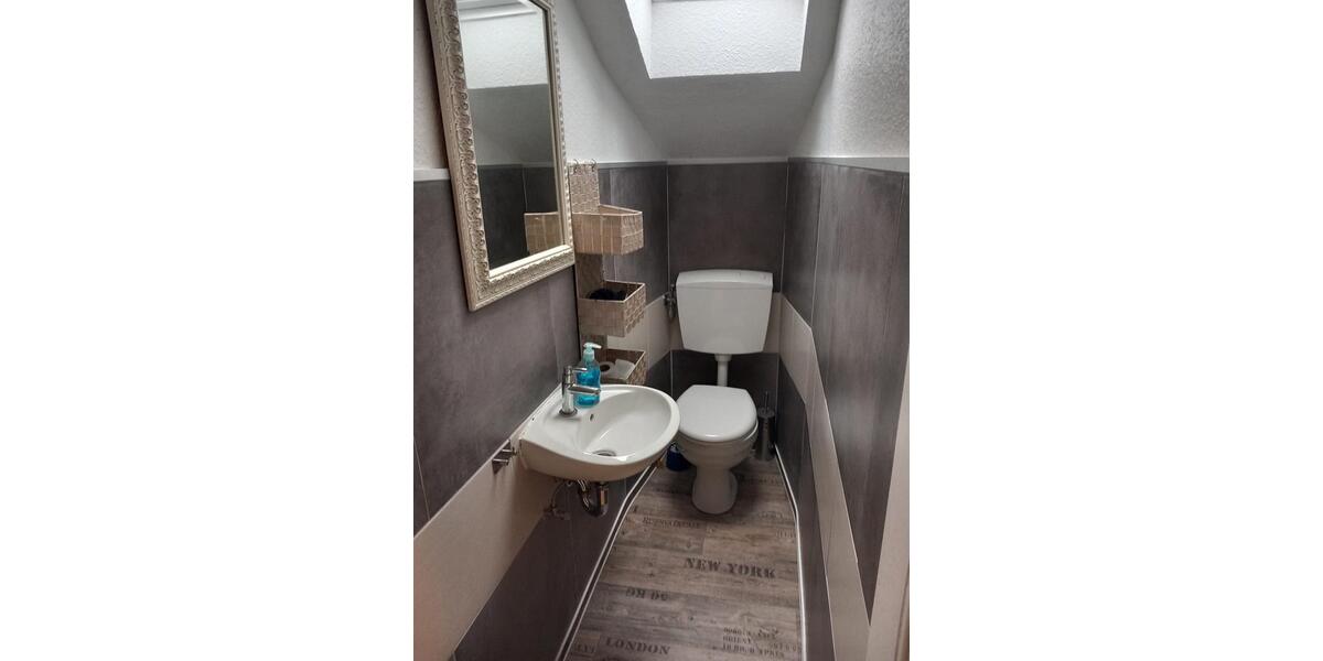 Dachgeschoßwohnung Herscheid - 3 Zimmer, 70 m&sup2;, 650&euro; | Angebot:25611914