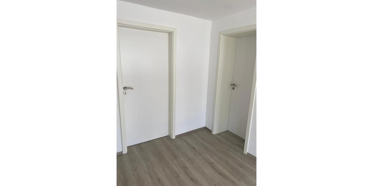 Etagenwohnung Hemer - 3 Zimmer, 77 m&sup2;, 700&euro; | Angebot:25640151