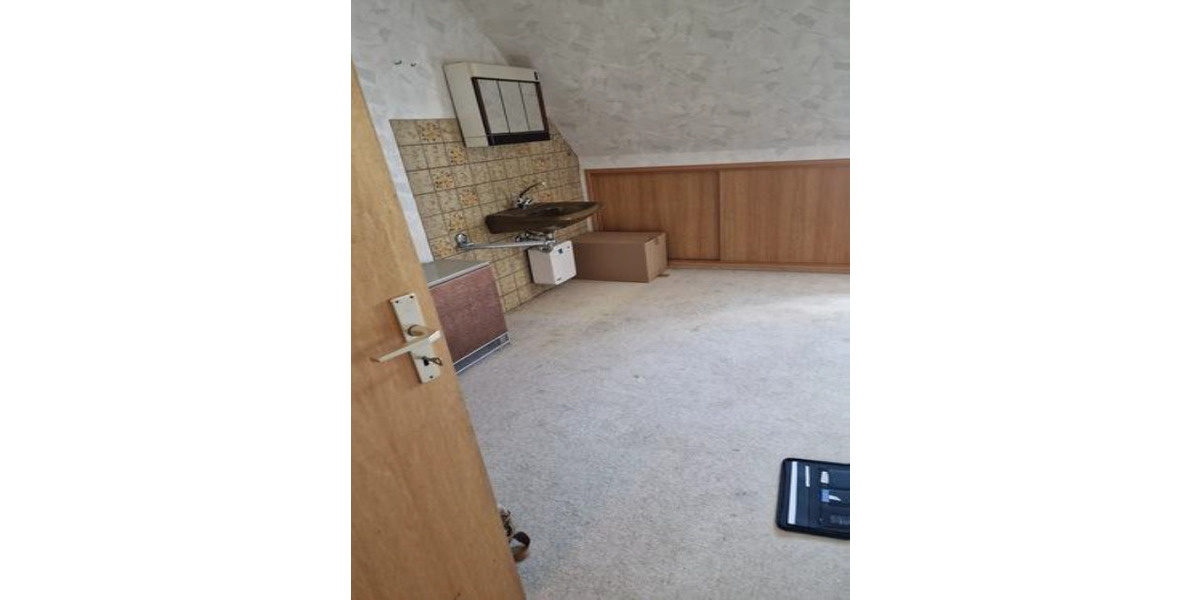 Doppelhaushälfte Lüdenscheid Staberg - 1 Zimmer, 229 m&sup2;, 199.000&euro; | Angebot:25769123