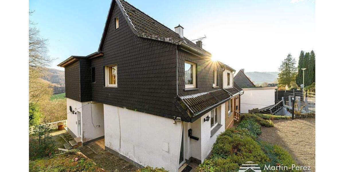 Mehrfamilienhaus, Wohnhaus Hagen Eilpe - 9 Zimmer, 197 m&sup2;, 220.000&euro; | Angebot:25708616