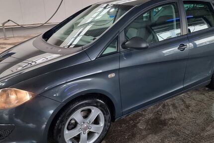 Seat Altea 142.000 km 3.550 &euro; Hückeswagen 42499