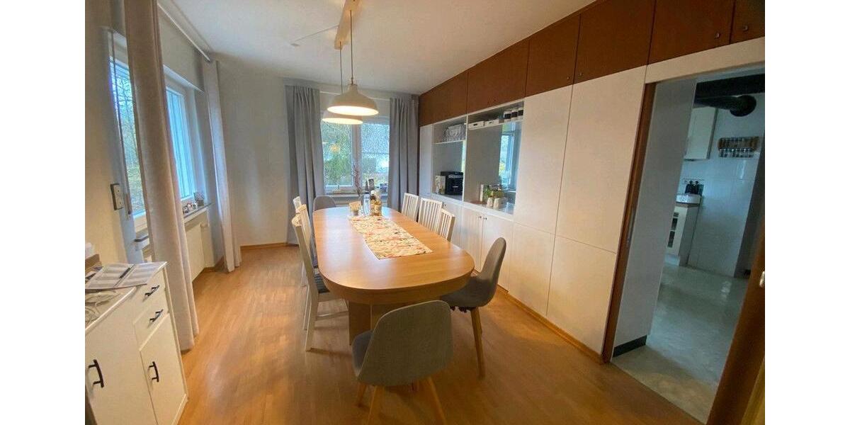 Einfamilienhaus Meinerzhagen - 5 Zimmer, 169 m&sup2;, 1.200&euro; | Angebot:26006010