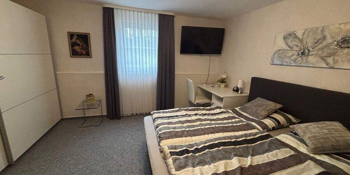 Bauernhaus, Landhaus Olpe Rhonard - 1 Zimmer, 390 m&sup2;, 1.180.000&euro; | Angebot:25666276