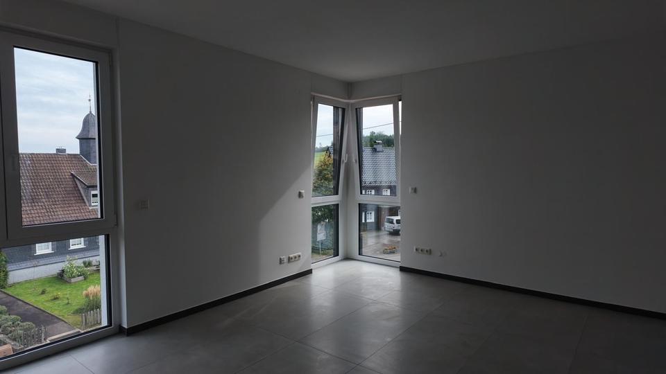 Doppelhaushälfte Gummersbach - 5 Zimmer, 133 m&sup2;, 1.800&euro; | Angebot:27615064