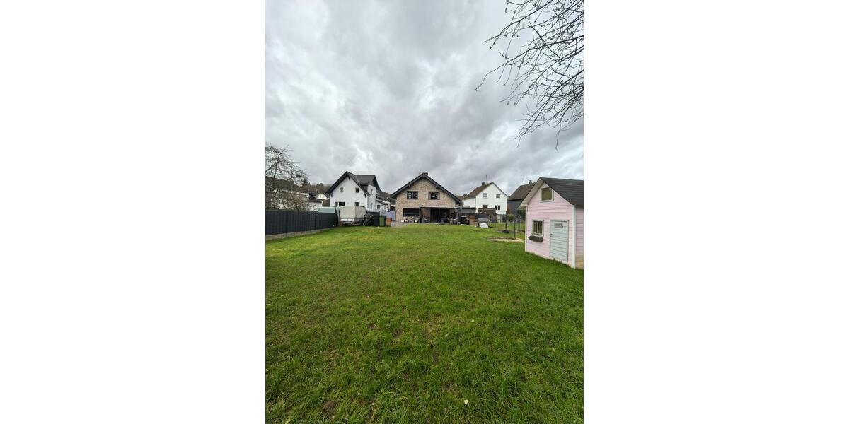 Einfamilienhaus Bergneustadt - 680.000&euro; | Angebot:25224888