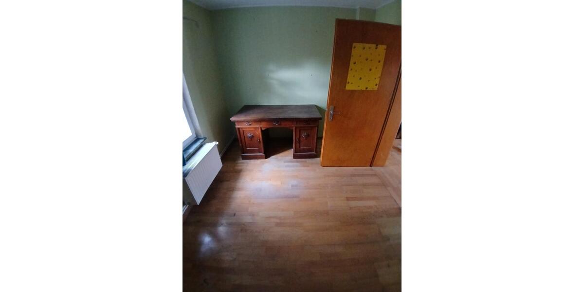 Einfamilienhaus Meinerzhagen - 6 Zimmer, 100 m&sup2;, 119.000&euro; | Angebot:26033622