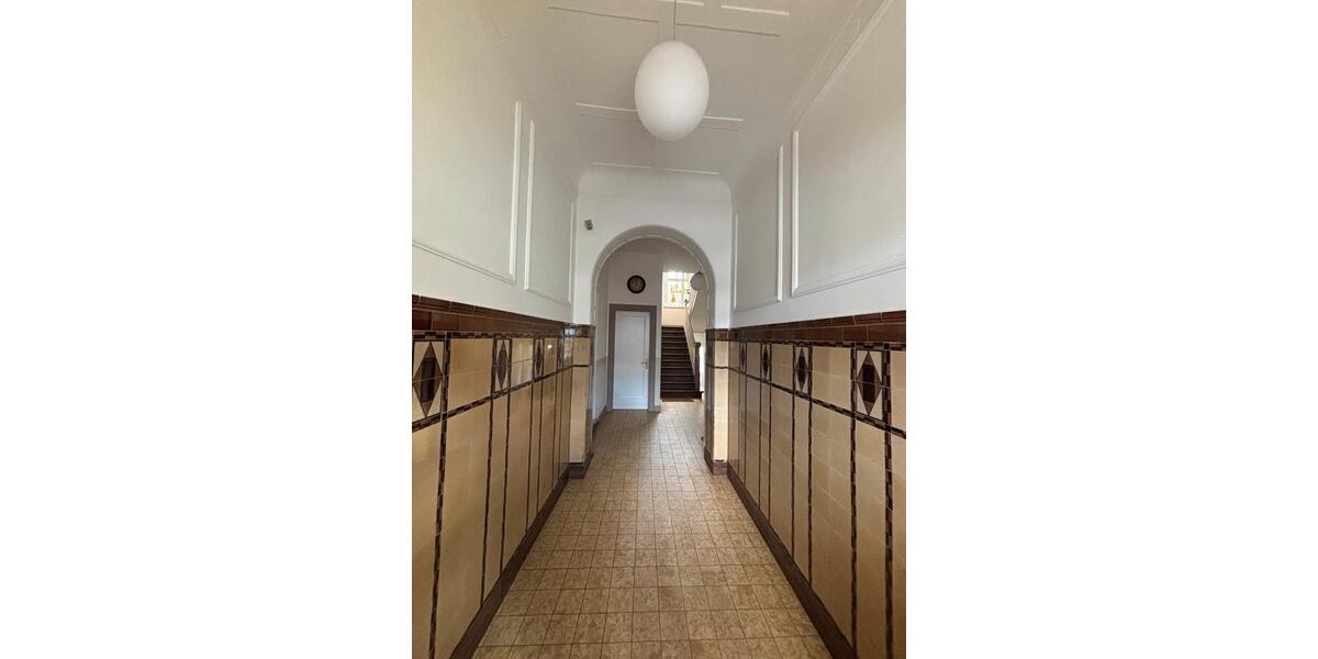 Etagenwohnung Schwelm - 5 Zimmer, 120 m&sup2;, 1.000&euro; | Angebot:26150957
