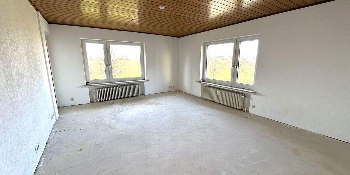 Mehrfamilienhaus, Wohnhaus Breckerfeld Zurstraße - 9 Zimmer, 223 m&sup2;, 199.700&euro; | Angebot:25744122