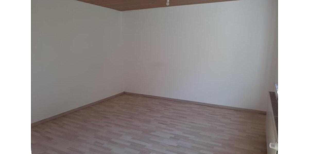 Etagenwohnung Lüdenscheid Augustenthal - 2 Zimmer, 60 m&sup2;, 510&euro; | Angebot:25656555