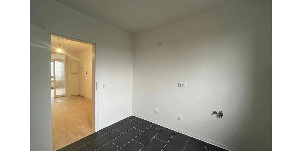 Etagenwohnung Radevormwald - 3 Zimmer, 82 m&sup2;, 545&euro; | Angebot:23817231