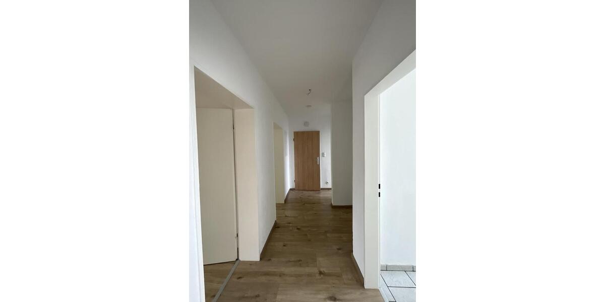 Etagenwohnung Plettenberg - 3 Zimmer, 67 m&sup2;, 399&euro; | Angebot:22355636