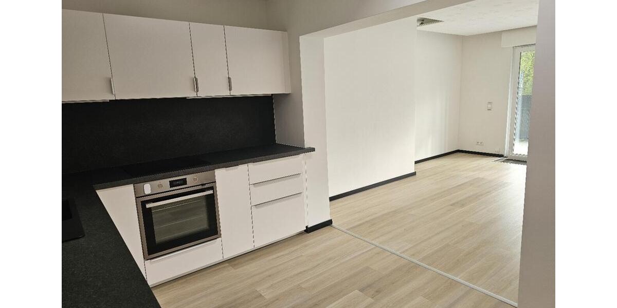 Etagenwohnung Reichshof - 4 Zimmer, 144 m&sup2;, 1.300&euro; | Angebot:26365967