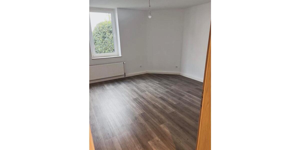 Erdgeschoßwohnung Balve - 2 Zimmer, 84 m&sup2;, 725&euro; | Angebot:26038717