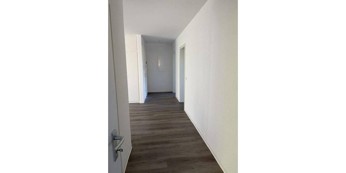 Etagenwohnung Hagen Hochschulviertel - 4 Zimmer, 90 m&sup2;, 975&euro; | Angebot:26803017
