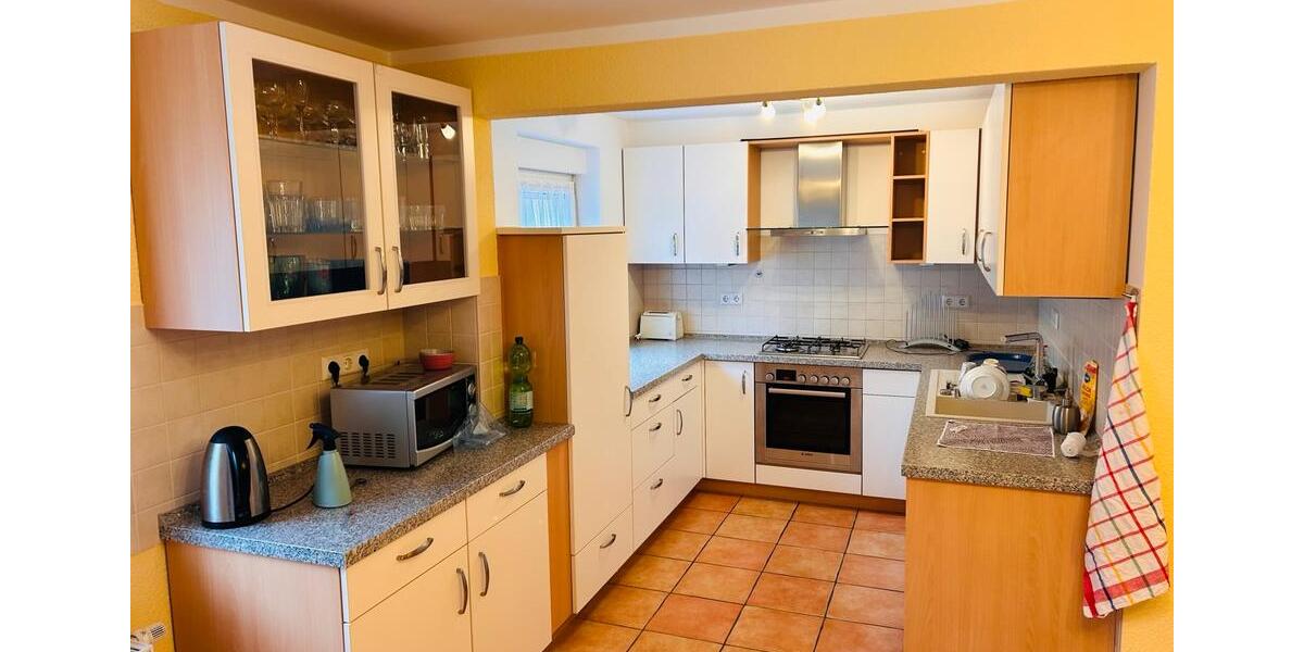 Erdgeschoßwohnung Gummersbach Berstig Süd - 3 Zimmer, 110 m&sup2;, 1.100&euro; | Angebot:25650048