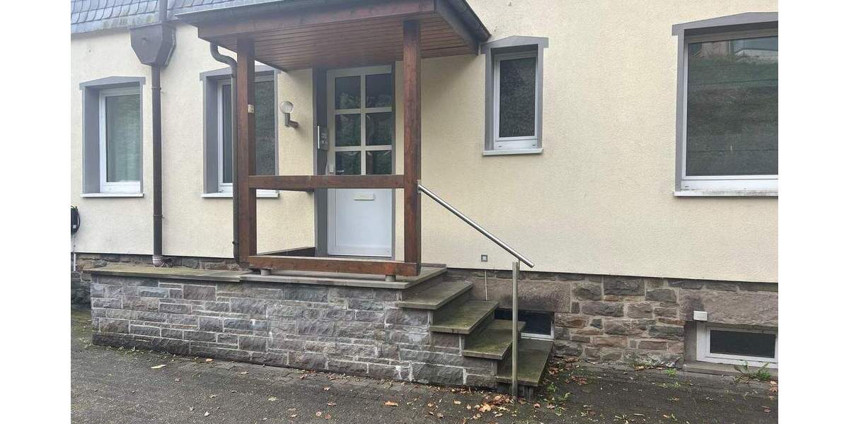 Gewerbeobjekt Engelskirchen - 4 Zimmer, 103 m&sup2;, 775&euro; | Angebot:26702702