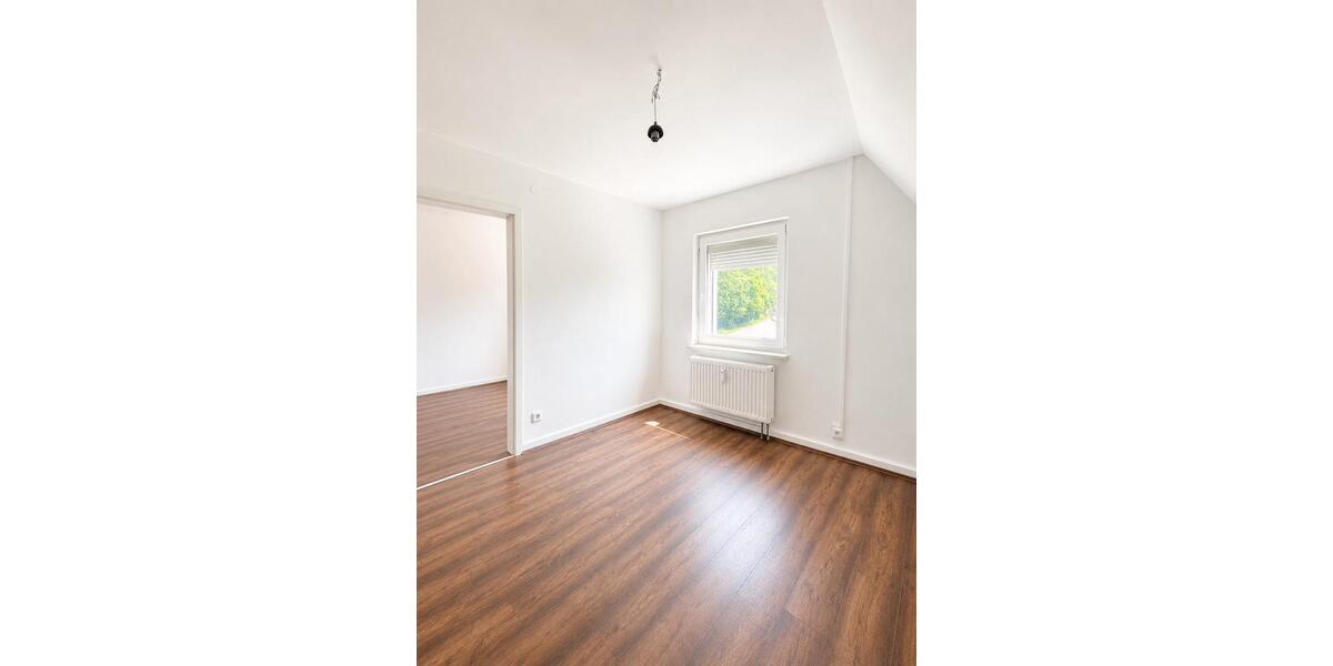 Dachgeschoßwohnung Hagen Hagen-Mitte - 2 Zimmer, 35 m&sup2;, 330&euro; | Angebot:26690796
