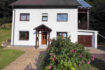 Haus Gummersbach Hepel - 10 Zimmer, 247 m&sup2;, 499.000&euro; | Angebot:25793023