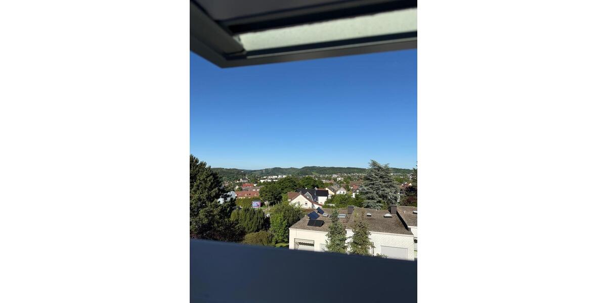 Dachgeschoßwohnung Iserlohn Grüne - 3 Zimmer, 77 m&sup2;, 155.000&euro; | Angebot:26889940