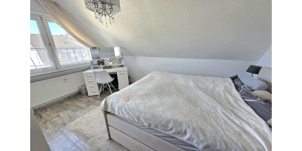 Dachgeschoßwohnung Lüdenscheid Othlinghausen - 2 Zimmer, 62 m&sup2;, 500&euro; | Angebot:26337231