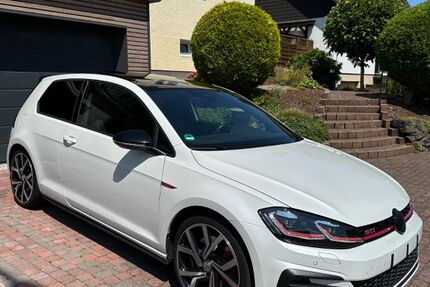 VW Golf 116.000 km 21.500 &euro; Bergneustadt 51702