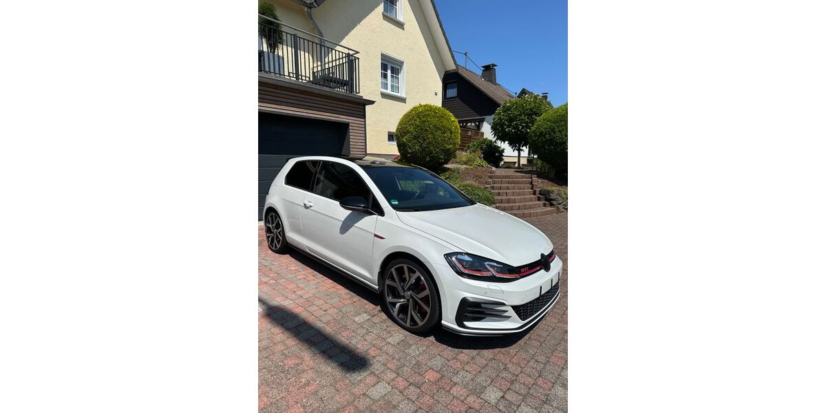 VW Golf 116.000 km 21.500 &euro; Bergneustadt 51702