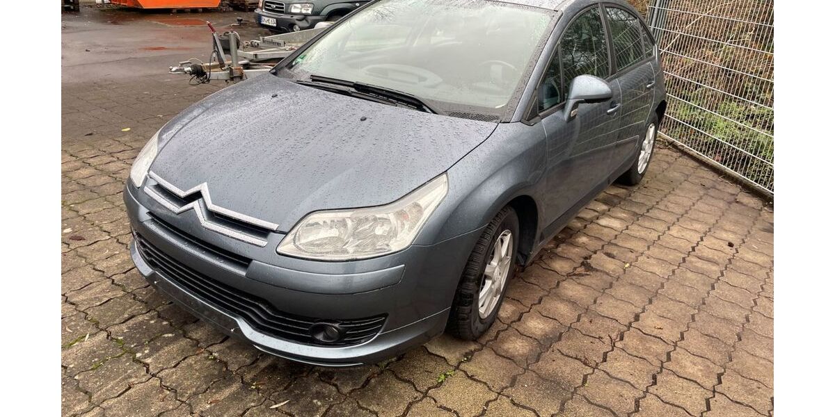 Citroen C4 212.000 km 550 &euro; Bergneustadt 51702