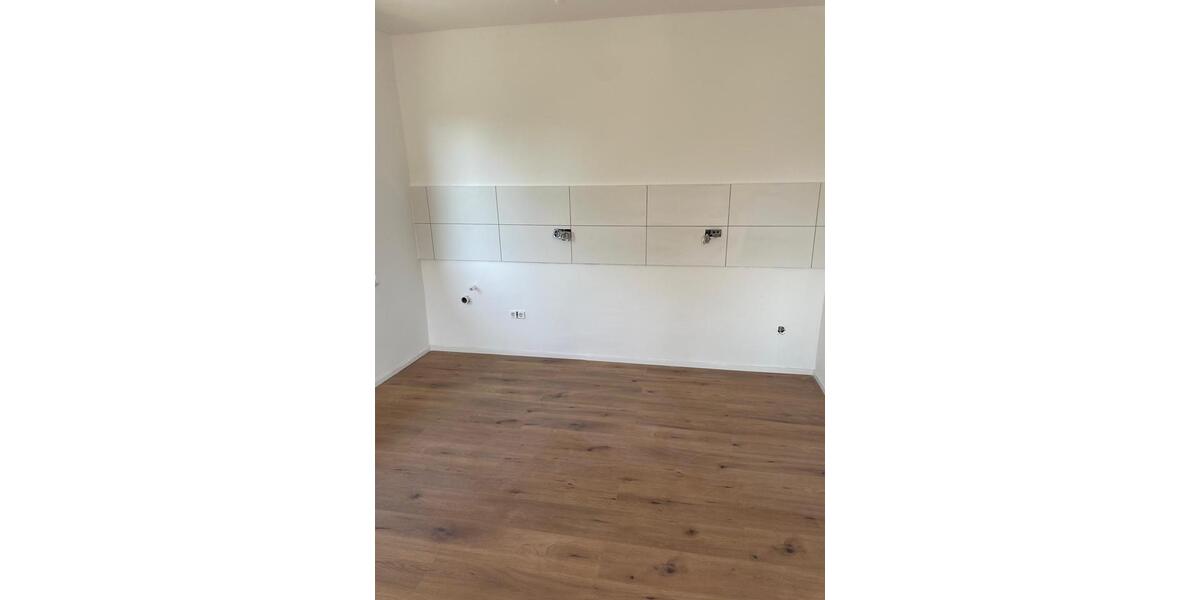 Etagenwohnung Hagen - 3 Zimmer, 75 m&sup2;, 570&euro; | Angebot:25960378